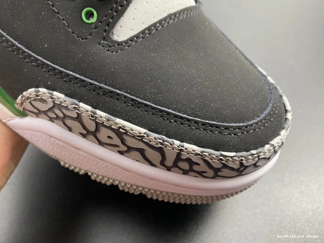 CT8532-030 Green Pine 3 Jordan Air 0813